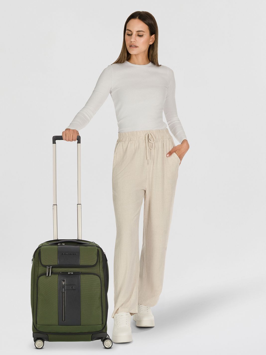 Piquadro Brief 2-hjulig Kabinväska 45 cm Piquadro Brief 2-hjulig Kabinväska 45 cm