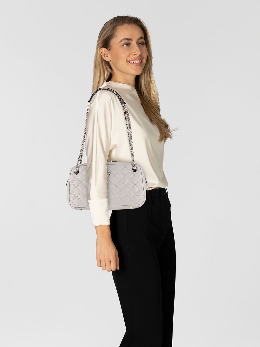 Guess Giully II Borsa a spalla 30 cm Guess Giully II Borsa a spalla 30 cm
