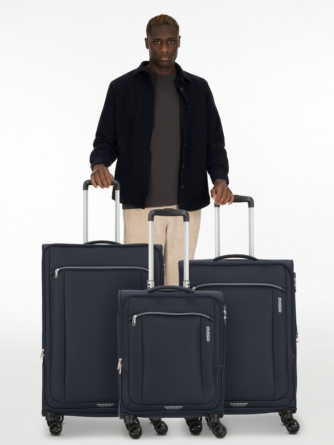 American Tourister Avantour 4 ruote Set di valigie 3 pezzi espandibile American Tourister Avantour 4 ruote Set di valigie 3 pezzi espandibile