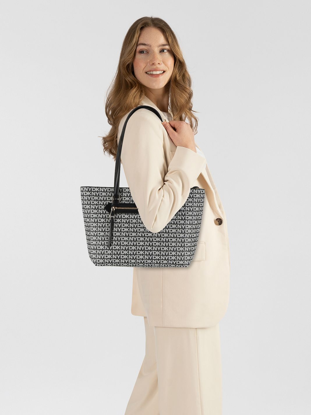 DKNY Bryant Ave Borsa shopper 38 cm DKNY Bryant Ave Borsa shopper 38 cm