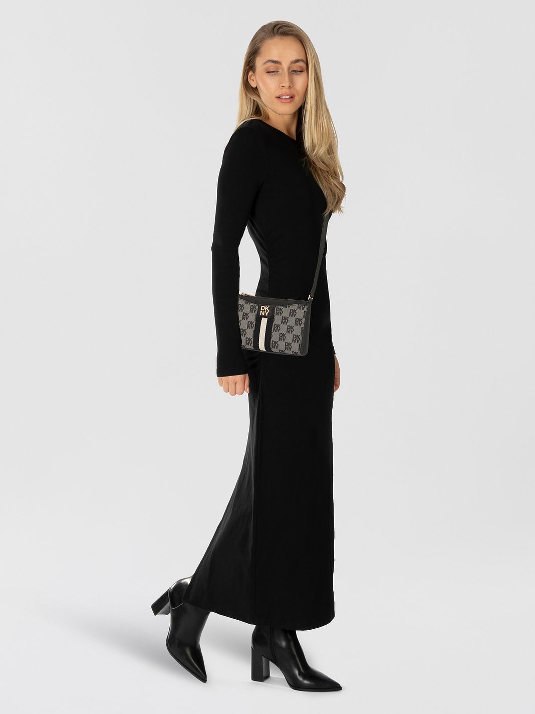 DKNY Nuri Borsa a tracolla Vera Pelle 22 cm DKNY Nuri Borsa a tracolla Vera Pelle 22 cm