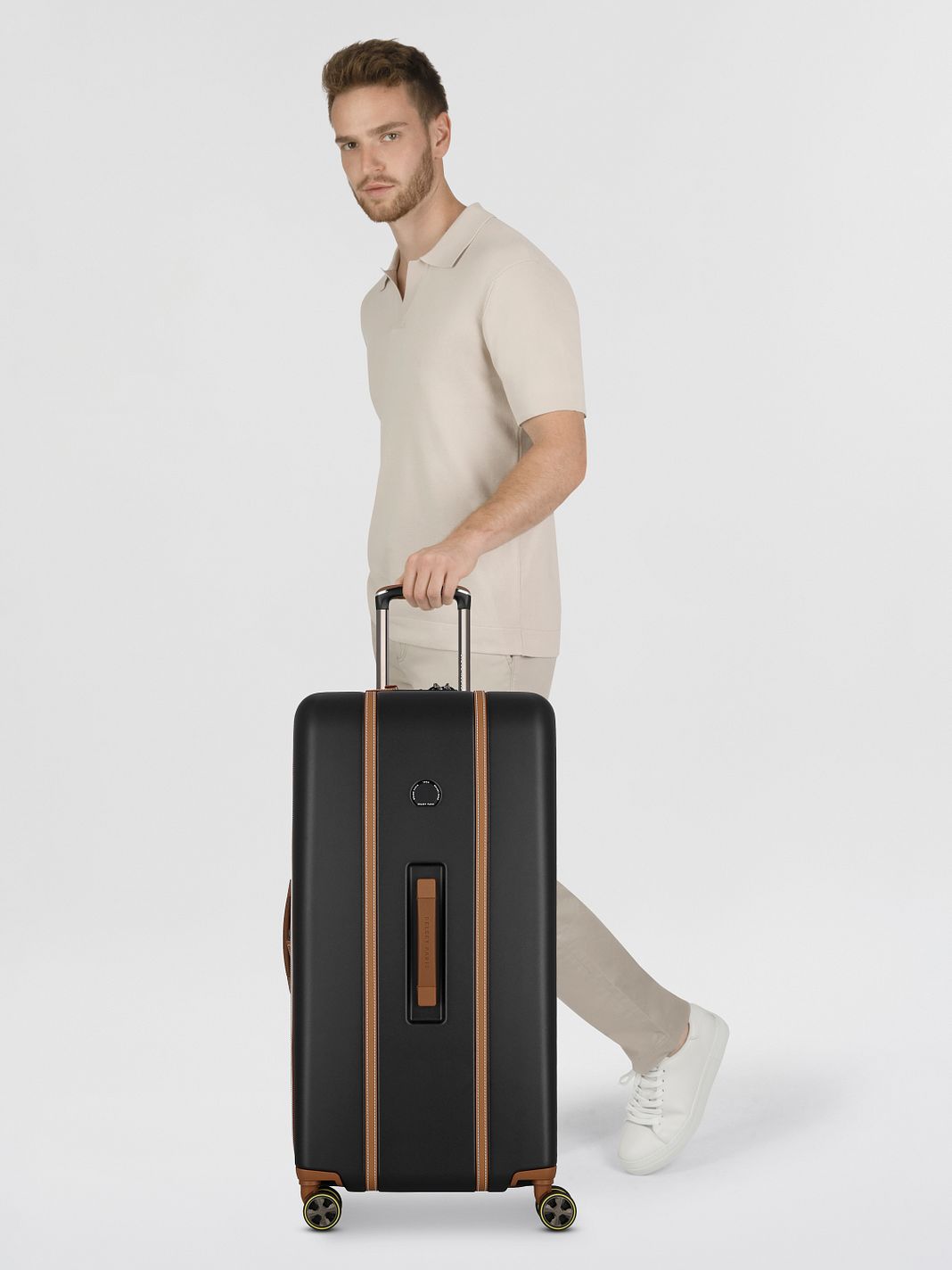 Delsey Paris Cadence 4 ruote Carrello 80 cm espandibile Delsey Paris Cadence 4 ruote Carrello 80 cm espandibile