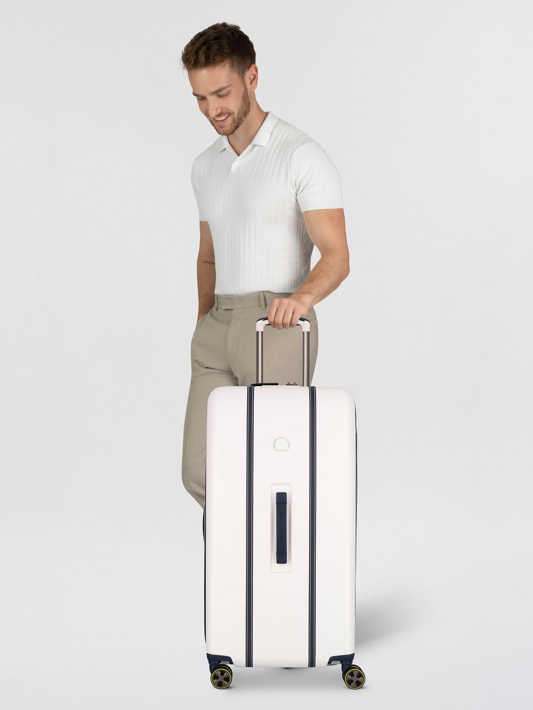 Delsey Paris Cadence 4 ruote Carrello 80 cm espandibile Delsey Paris Cadence 4 ruote Carrello 80 cm espandibile