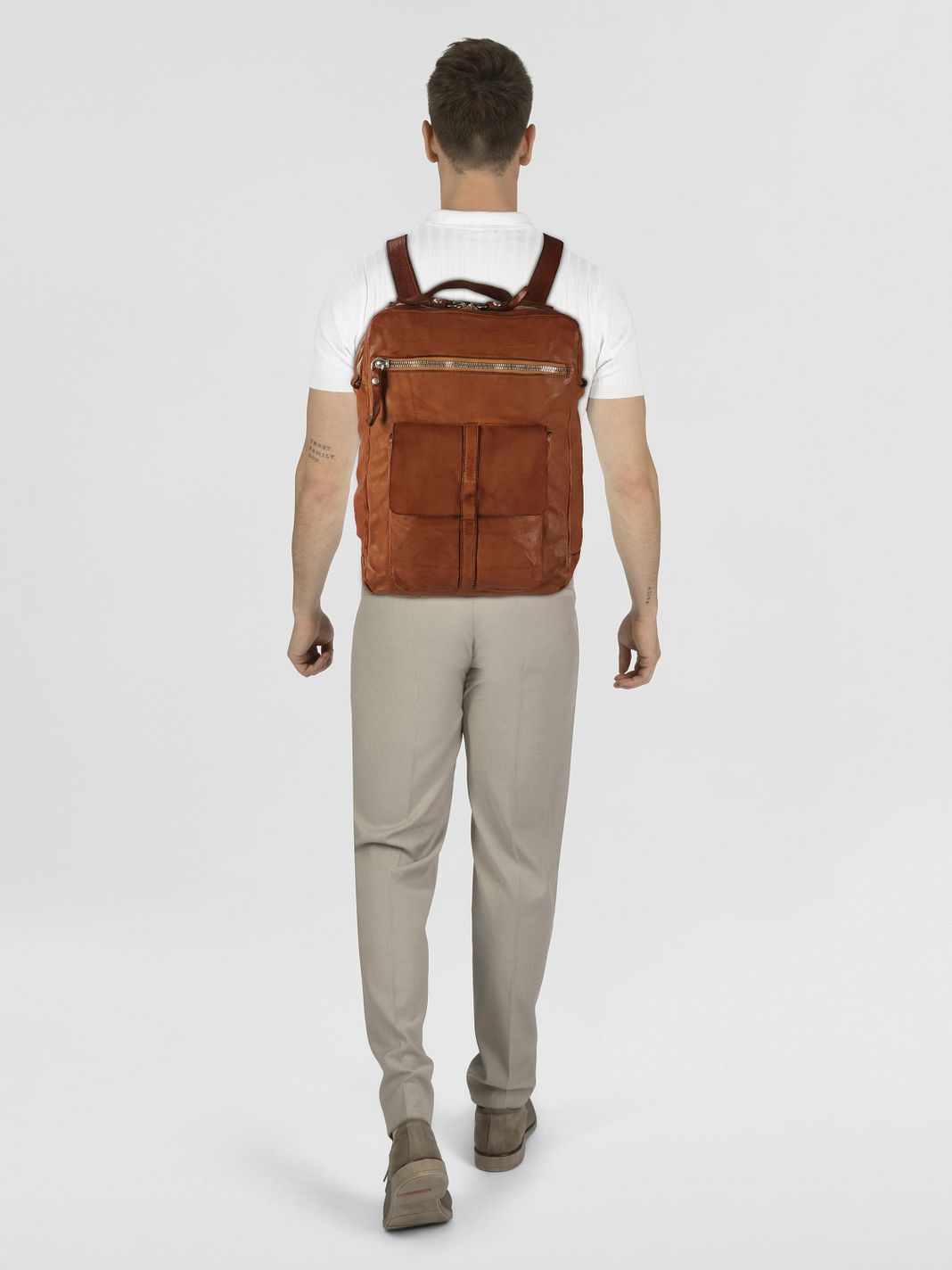 Campomaggi Melograno Zaino da giorno Vera Pelle 39 cm Campomaggi Melograno Zaino da giorno Vera Pelle 39 cm