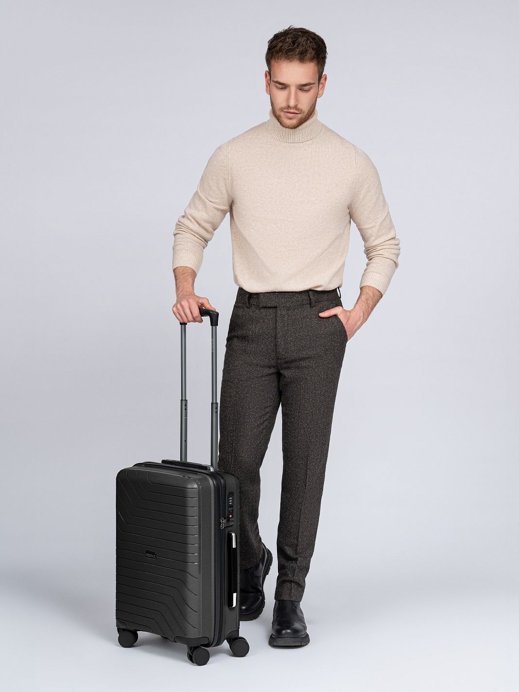 Redolz Essentials 05 CABIN 4 ruote Trolley cabina 55 cm Redolz Essentials 05 CABIN 4 ruote Trolley cabina 55 cm