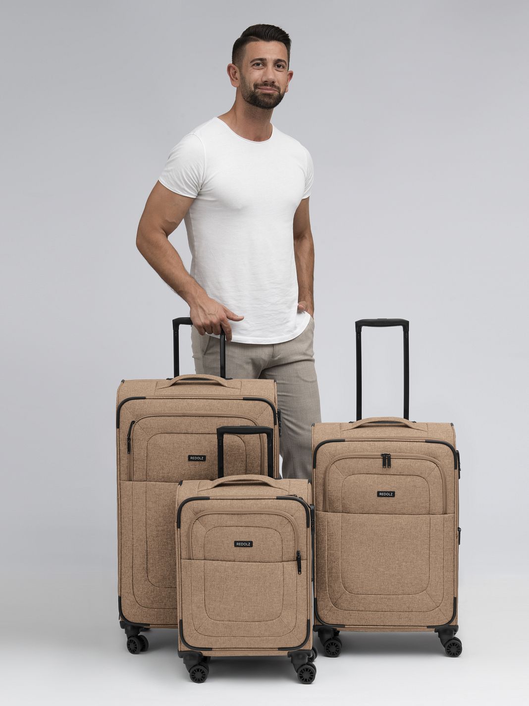 Redolz Essentials 12 THREE SET 4 ruote Set di valigie 3 pezzi espandibile