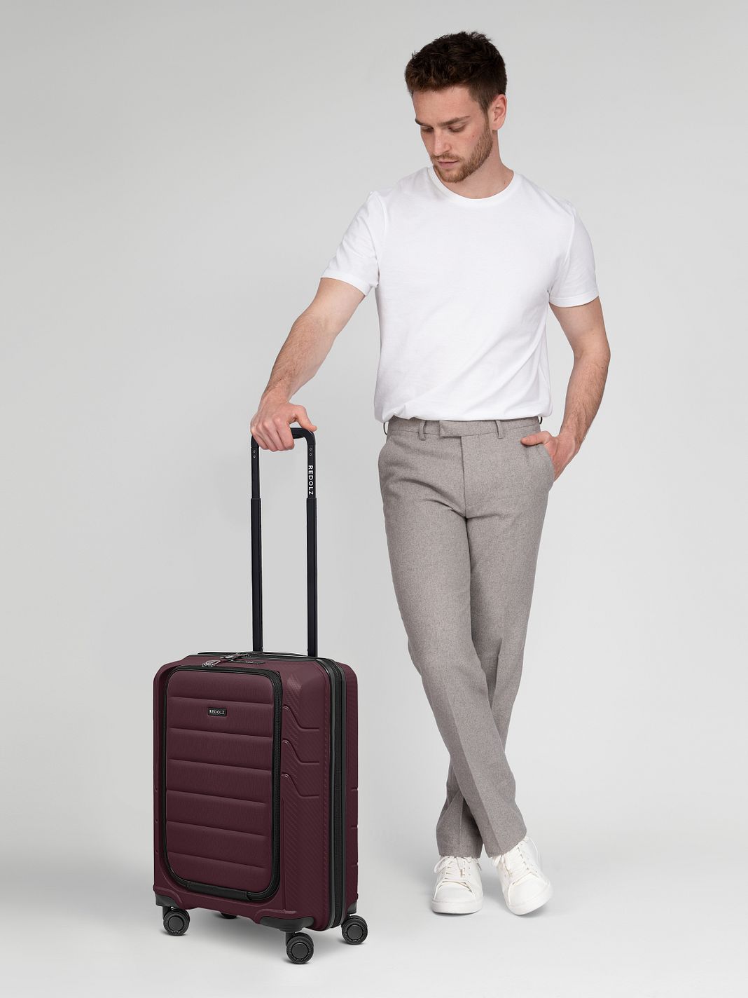 Redolz Essentials 17 Trolley cabina a 4 ruote da 55 cm con scomparto morbido per laptop Redolz Essentials 17 Trolley cabina a 4 ruote da 55 cm con scomparto morbido per laptop