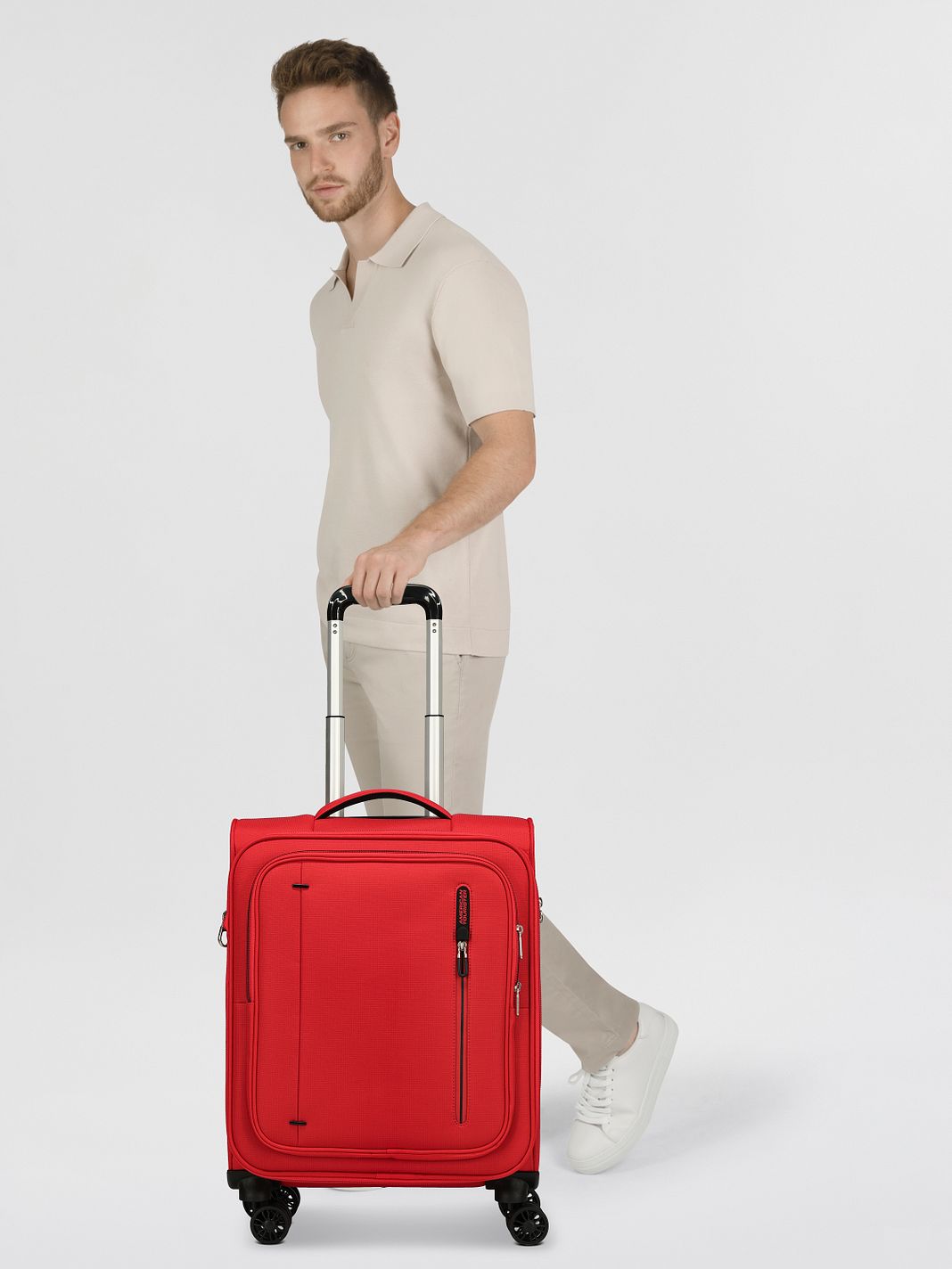 American Tourister Cloudrider 4-hjulet Håndbagage S 55 cm med ekspansion American Tourister Cloudrider 4-hjulet Håndbagage S 55 cm med ekspansion