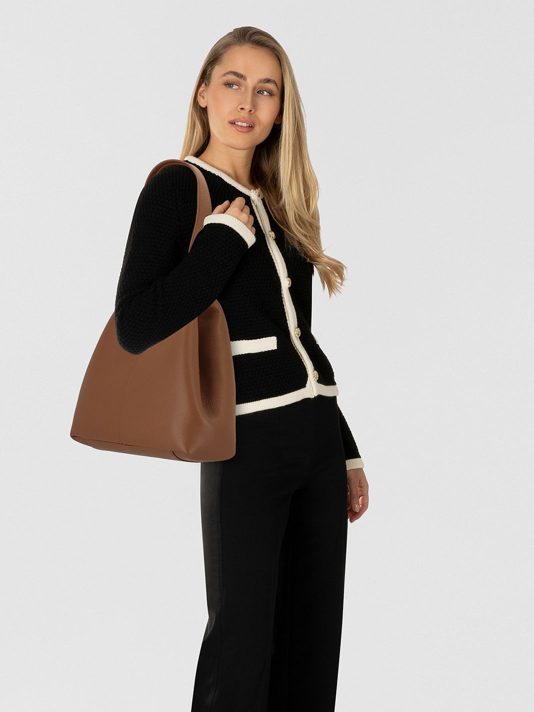Coccinelle C-Easy Bolsa de hombro Piel natural 34 cm Coccinelle C-Easy Bolsa de hombro Piel natural 34 cm