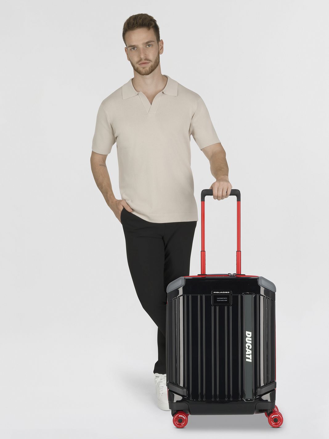 Piquadro Piquadro x Ducati 4 ruote Trolley cabina 55 cm Piquadro Piquadro x Ducati 4 ruote Trolley cabina 55 cm