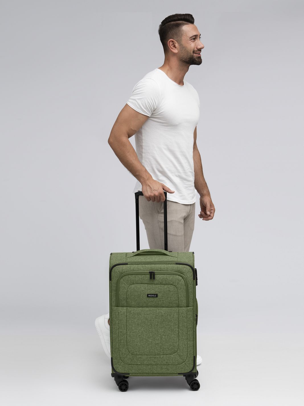 Redolz Essentials 12 MEDIUM Carrello a 4 ruote da 67 cm espandibile Redolz Essentials 12 MEDIUM Carrello a 4 ruote da 67 cm espandibile