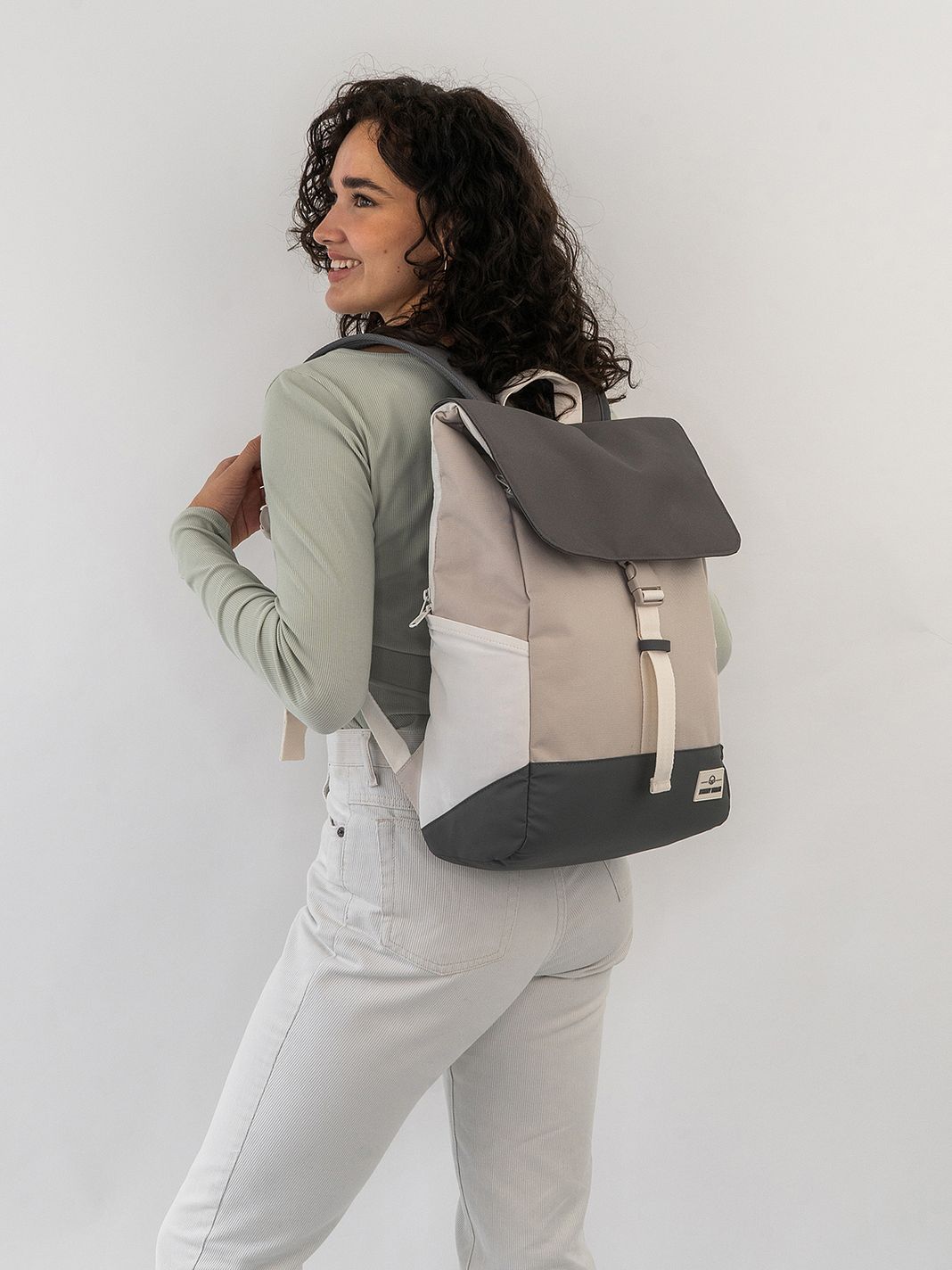 Johnny Urban Flash Series Mika Zaino da giorno 40 cm Vano porta PC Johnny Urban Flash Series Mika Zaino da giorno 40 cm Vano porta PC