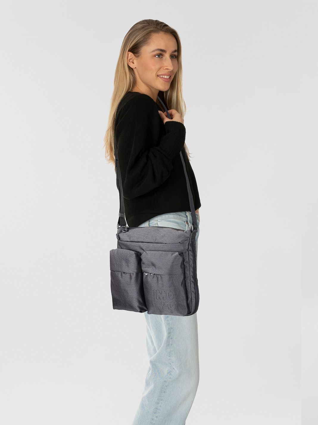 Mandarina Duck MD20 Borsa a tracolla 33 cm espandibile Mandarina Duck MD20 Borsa a tracolla 33 cm espandibile