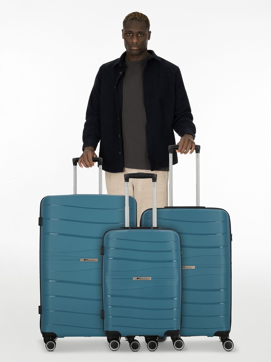 cocoono Leon 4 ruote Set di valigie 3 pezzi cocoono Leon 4 ruote Set di valigie 3 pezzi