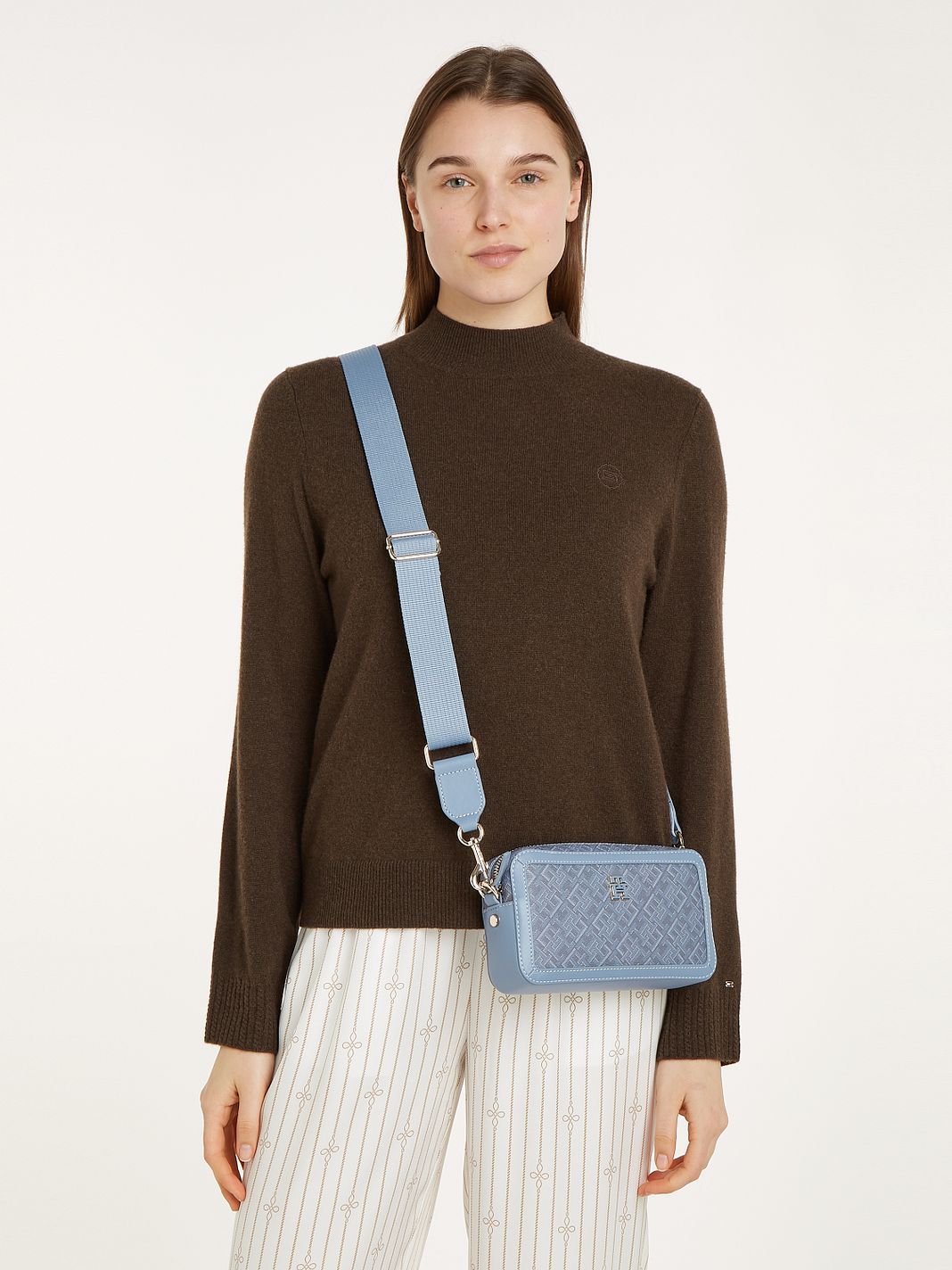 Tommy Hilfiger TH Monoplay Borsa a tracolla 21 cm Tommy Hilfiger TH Monoplay Borsa a tracolla 21 cm