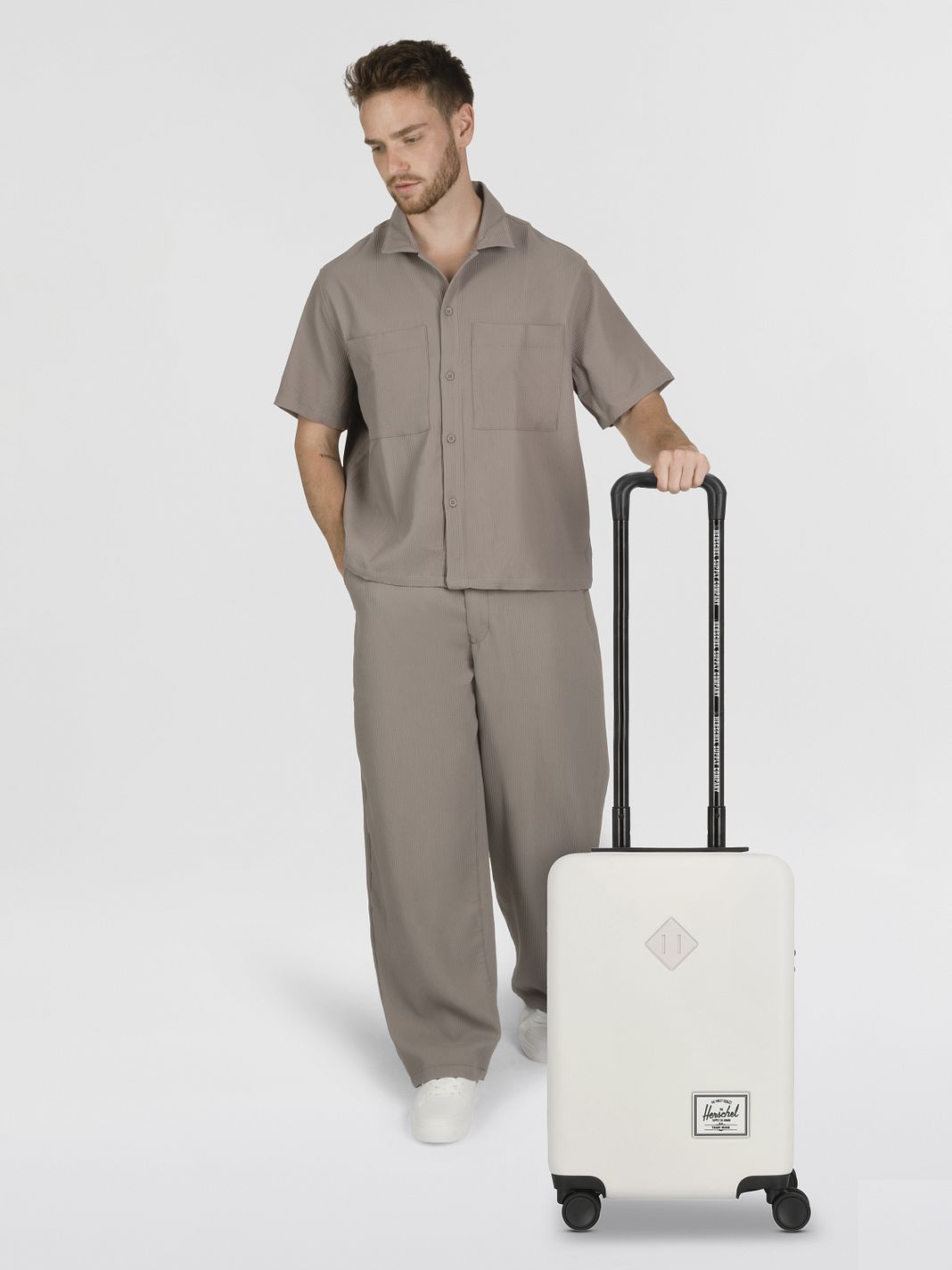 Herschel Heritage 4 ruote Trolley cabina XS 50 cm Herschel Heritage 4 ruote Trolley cabina XS 50 cm