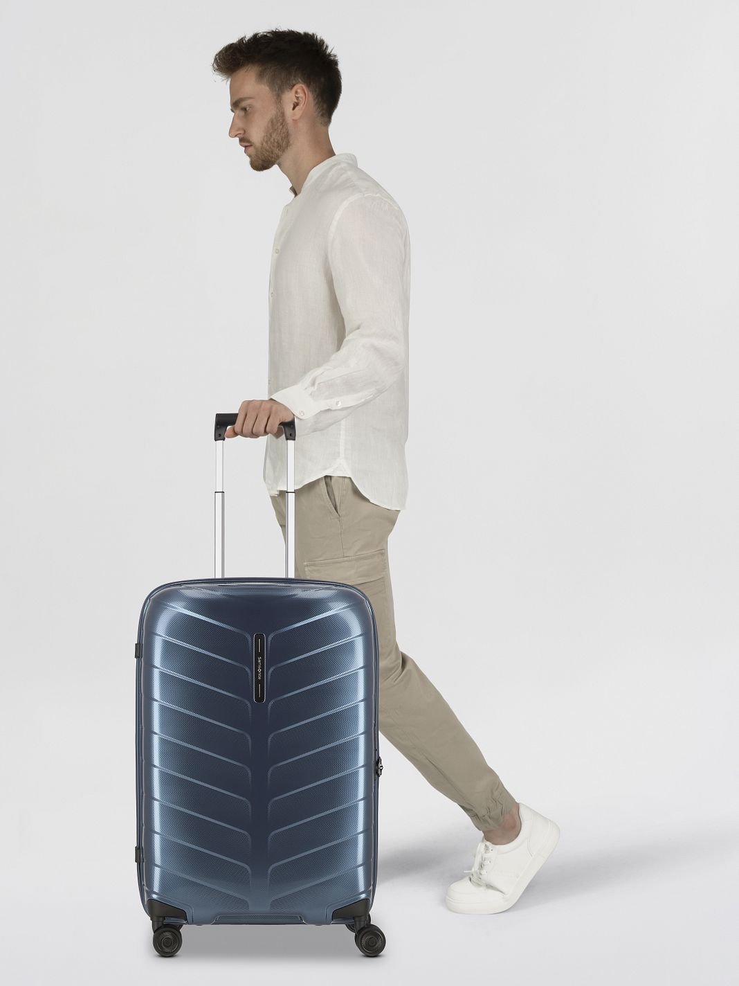 Samsonite Attrix 4 ruote Carrello 69 cm Samsonite Attrix 4 ruote Carrello 69 cm
