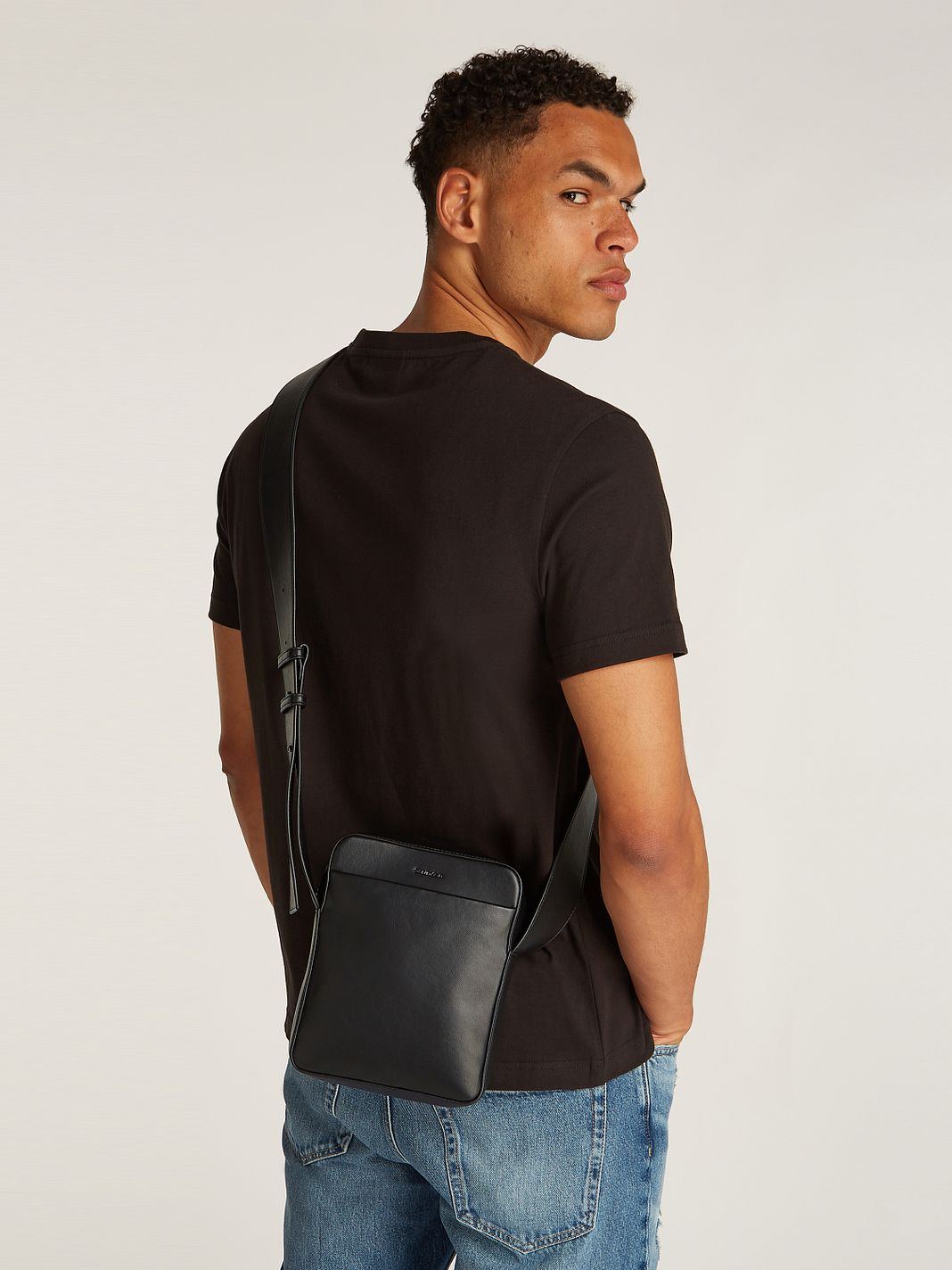 Calvin Klein CK Refined Mini Borsa Borsa a tracolla 17 cm Calvin Klein CK Refined Mini Borsa Borsa a tracolla 17 cm