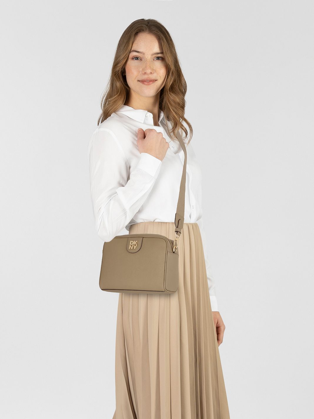 DKNY Carol Borsa a tracolla Vera Pelle 22 cm DKNY Carol Borsa a tracolla Vera Pelle 22 cm