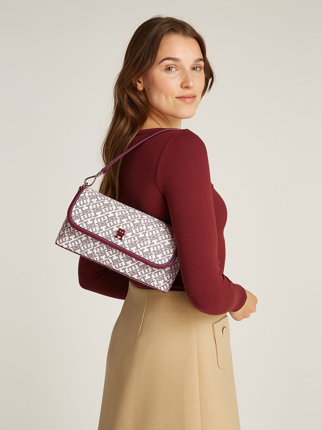 Tommy Hilfiger TH Monoplay Borsa a spalla 26 cm Tommy Hilfiger TH Monoplay Borsa a spalla 26 cm