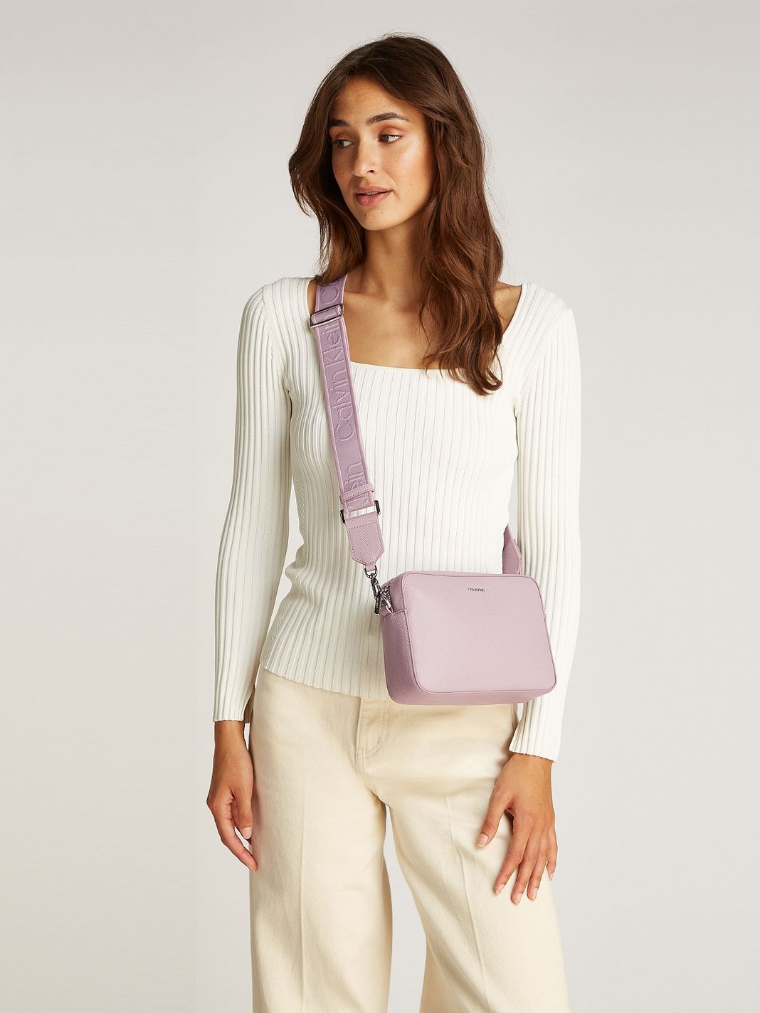Calvin Klein CK Must Borsa a tracolla 21.5 cm Calvin Klein CK Must Borsa a tracolla 21.5 cm