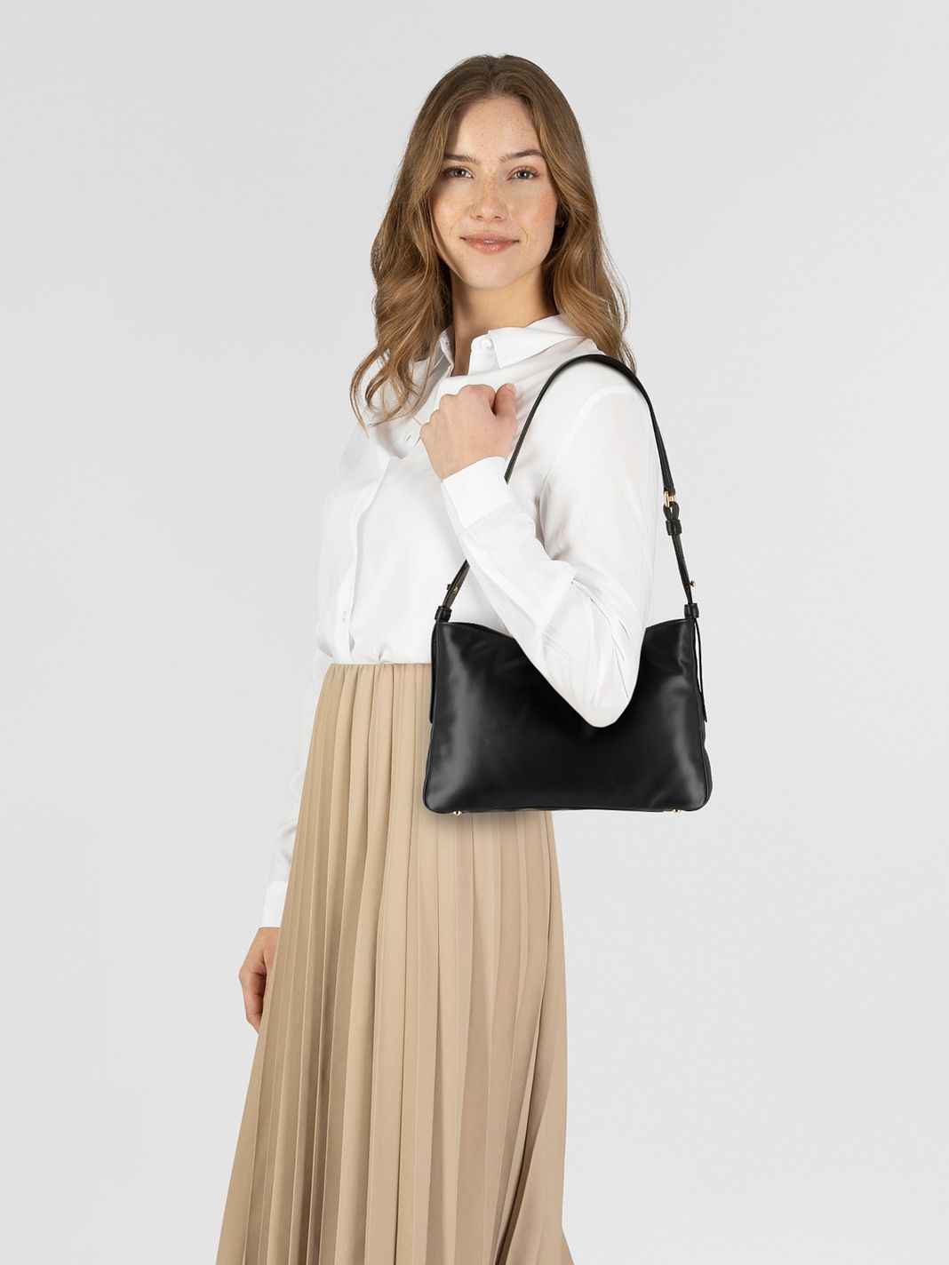 Furla Sfera Soft Borsa a spalla M Vera Pelle 30 cm Furla Sfera Soft Borsa a spalla M Vera Pelle 30 cm
