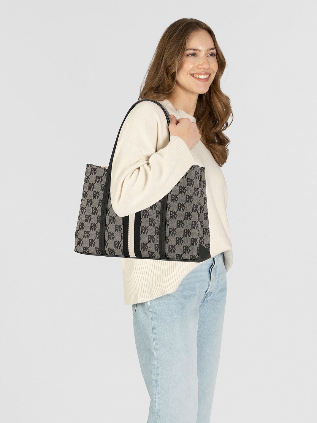 DKNY Nuri Borsa a spalla Vera Pelle 36 cm DKNY Nuri Borsa a spalla Vera Pelle 36 cm