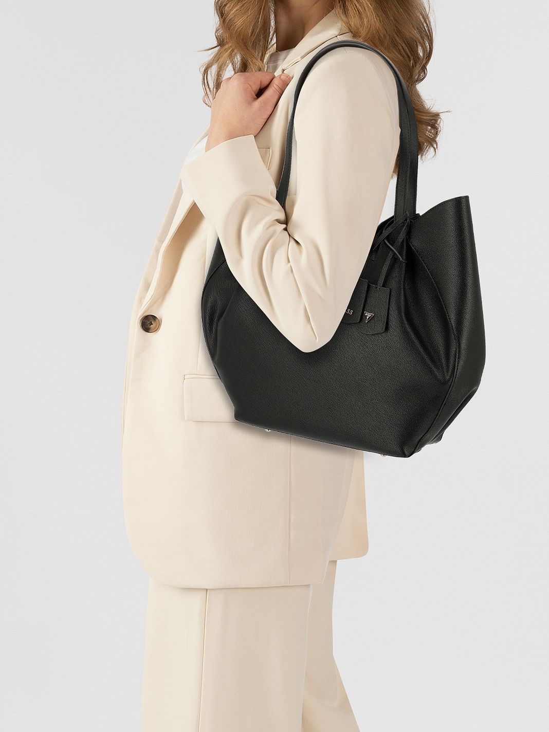 Guess Amorette Bolsa de compras 39.5 cm