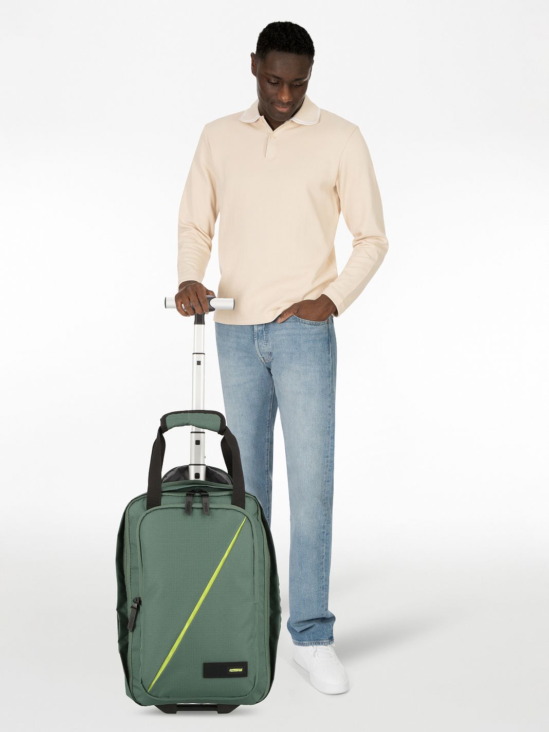 American Tourister Take2Cabin 2 kolečka Batoh s kolečky 40 cm American Tourister Take2Cabin 2 kolečka Batoh s kolečky 40 cm