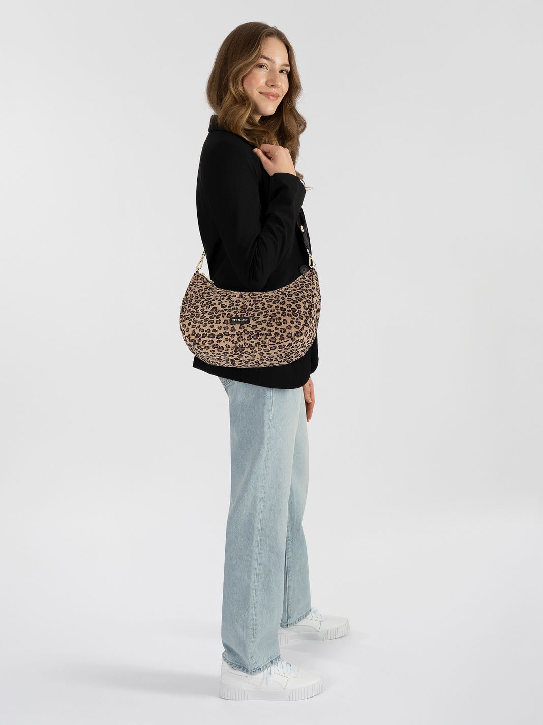 Hey Marly Lifetime Buddy Crossbody-laukku M 40 cm Hey Marly Lifetime Buddy Crossbody-laukku M 40 cm