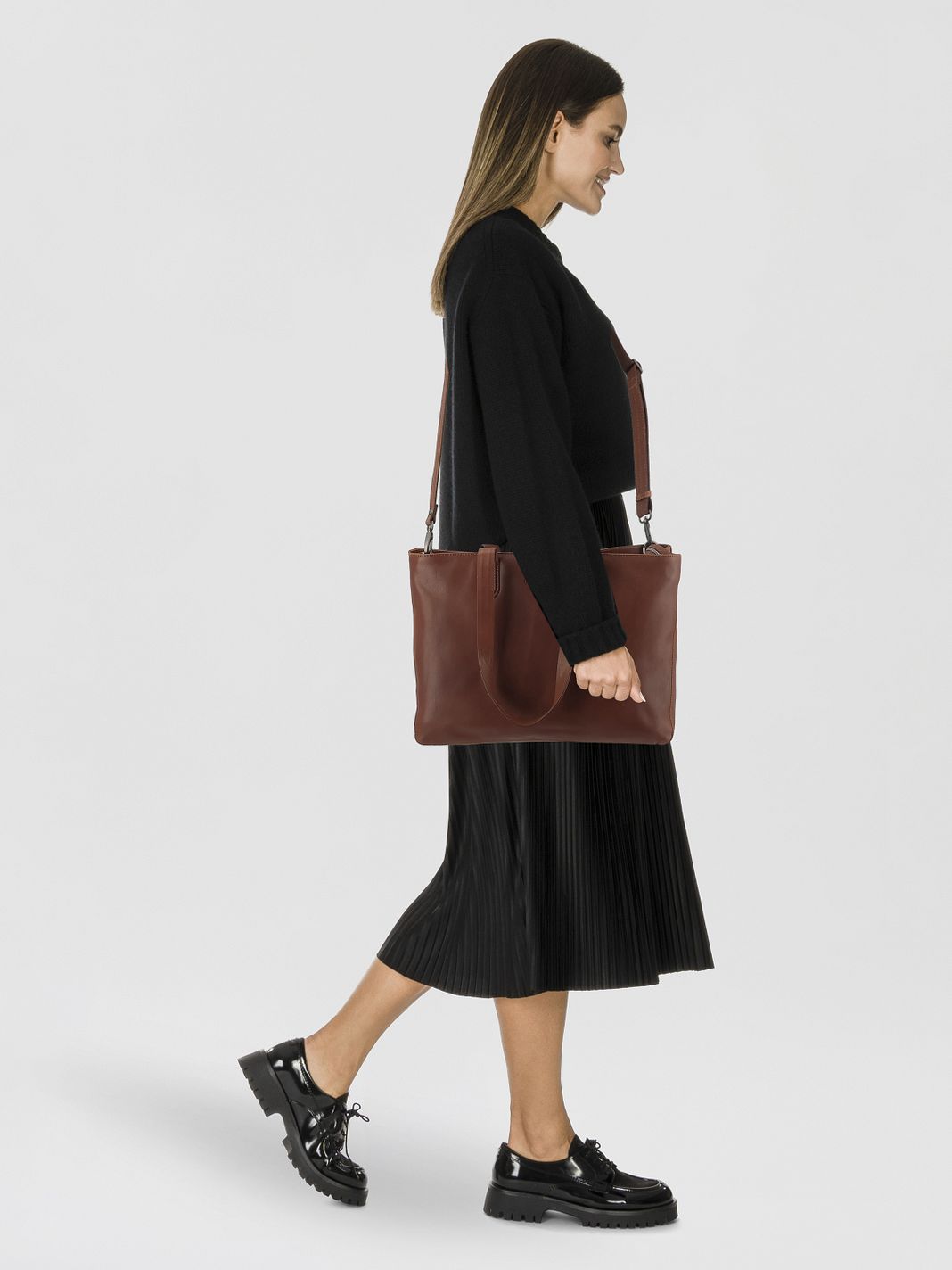 Plevier Power Bolsa de compras Piel natural 31 cm Compartimento para el portátil