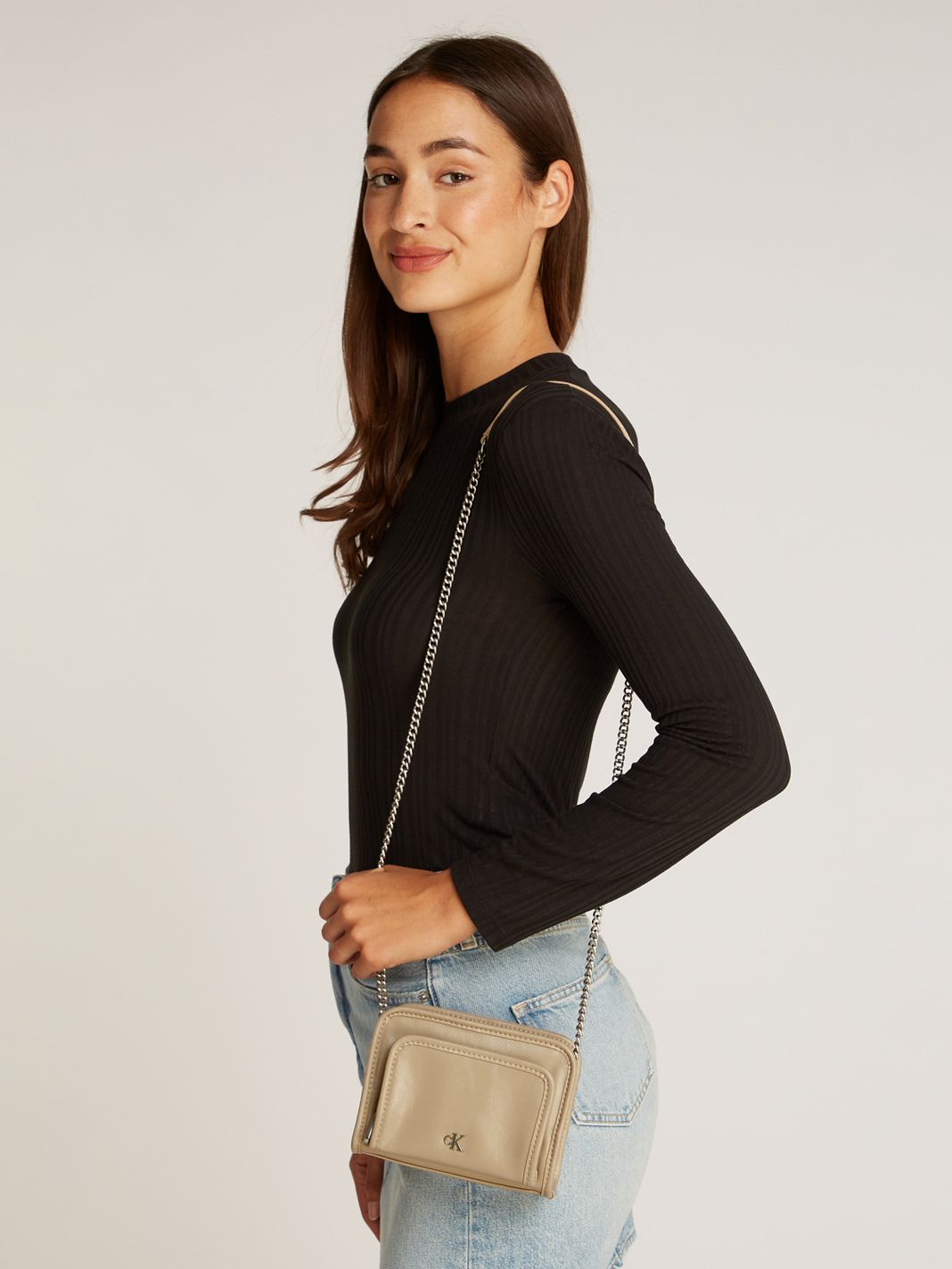 Calvin Klein Jeans Utility Taška přes rameno Kůže 34 cm