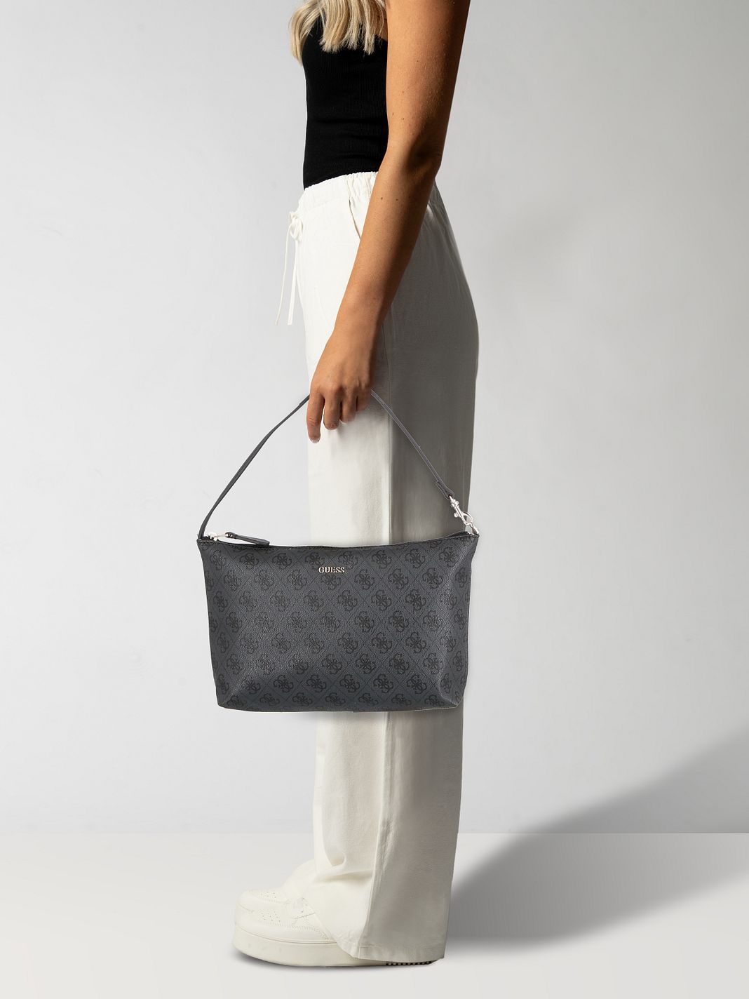 Guess Victtoria Tote taška 40 cm Guess Victtoria Tote taška 40 cm