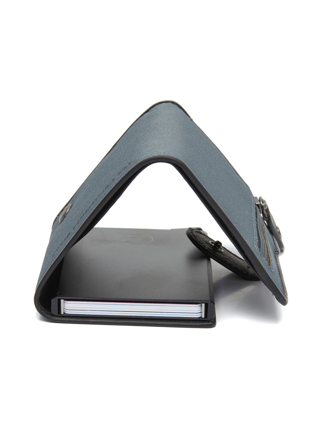 The Chesterfield Brand Delsbo Portafoglio Protezione RFID Vera Pelle 7.5 cm The Chesterfield Brand Delsbo Portafoglio Protezione RFID Vera Pelle 7.5 cm