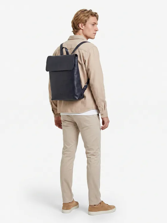 Jost Lysa Daypack Läder 39 cm Laptopfack Jost Lysa Daypack Läder 39 cm Laptopfack