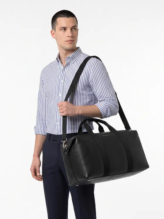 bugatti Valencia Viikonloppukassi Nahka 55 cm bugatti Valencia Viikonloppukassi Nahka 55 cm