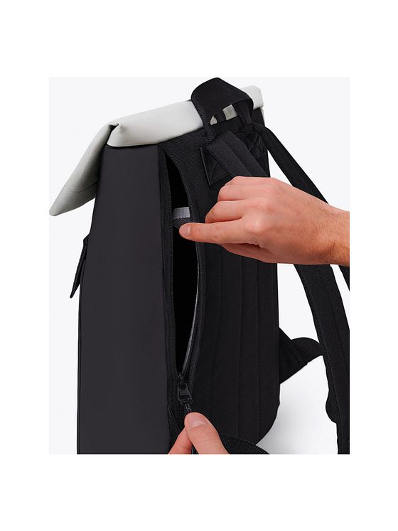 Ucon Acrobatics Aloe Jasper Mini Daypack 42 cm Laptoprum Ucon Acrobatics Aloe Jasper Mini Daypack 42 cm Laptoprum