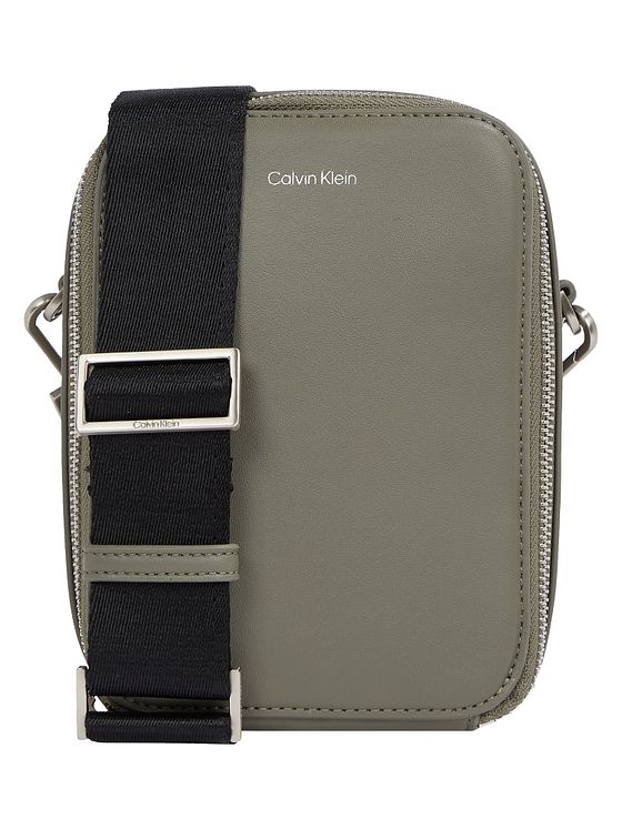 Calvin Klein CK Sleek Skuldertaske 13 cm Calvin Klein CK Sleek Skuldertaske 13 cm