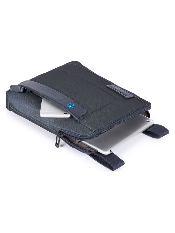 Piquadro P16 skuldertaske 23 cm