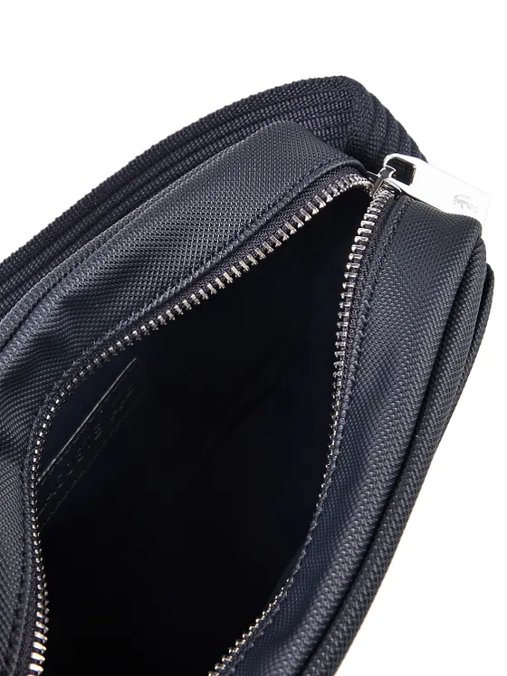Lacoste Men Classic Crossbody taška S 20 cm Lacoste Men Classic Crossbody taška S 20 cm
