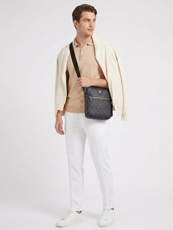 Guess Milano Crossbody taske 22 cm Guess Milano Crossbody taske 22 cm
