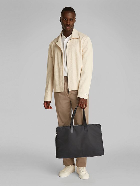 Calvin Klein Business Tech Dokumenttaske 48 cm Laptoprum Calvin Klein Business Tech Dokumenttaske 48 cm Laptoprum