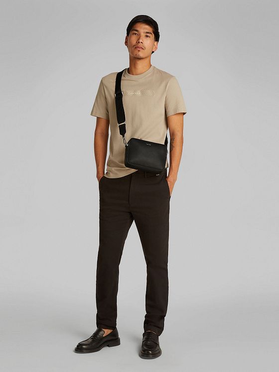 Calvin Klein CK Mixmedia Skuldertaske 22 cm