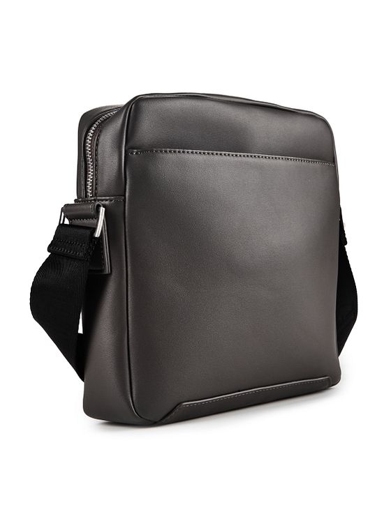 Guess Torino Crossbody taske 24.5 cm Guess Torino Crossbody taske 24.5 cm