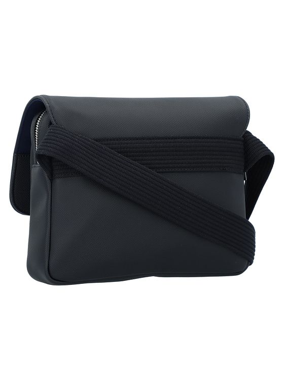 Lacoste Core Essentials Men S Classic Messenger-taske 25 cm