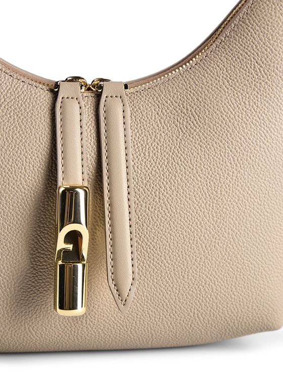 Furla Goccia Axelväska Läder 22 cm Furla Goccia Axelväska Läder 22 cm
