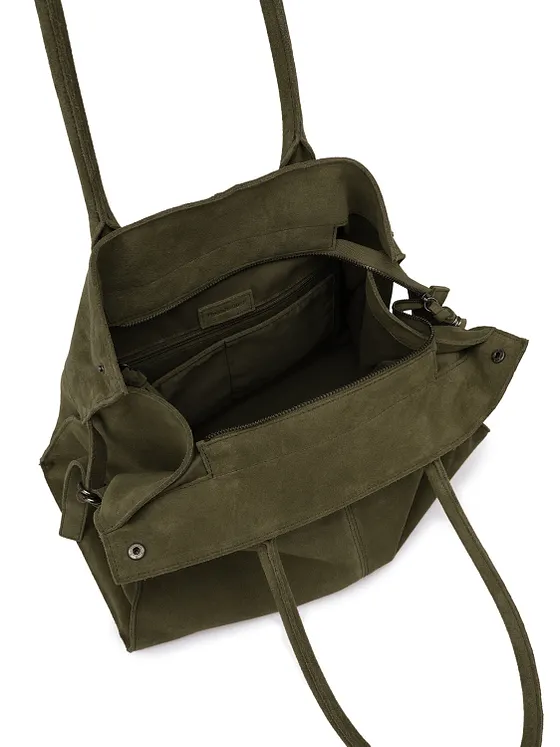 FredsBruder Softly Skuldertaske Læder 40 cm FredsBruder Softly Skuldertaske Læder 40 cm