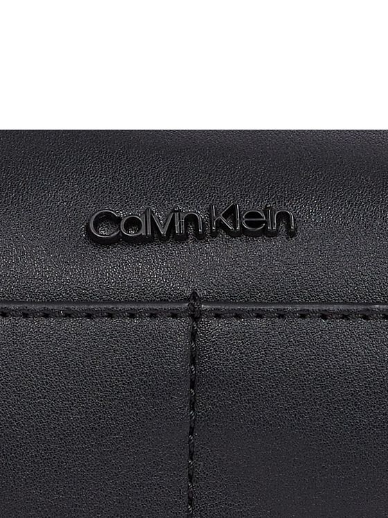 Calvin Klein Clean Essential Skuldertaske 20 cm