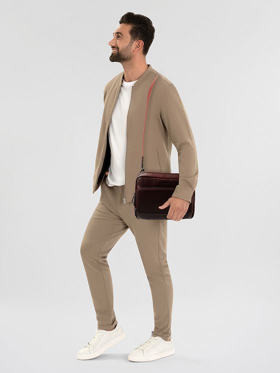 Piquadro Philip Skuldertaske Læder 27 cm Piquadro Philip Skuldertaske Læder 27 cm