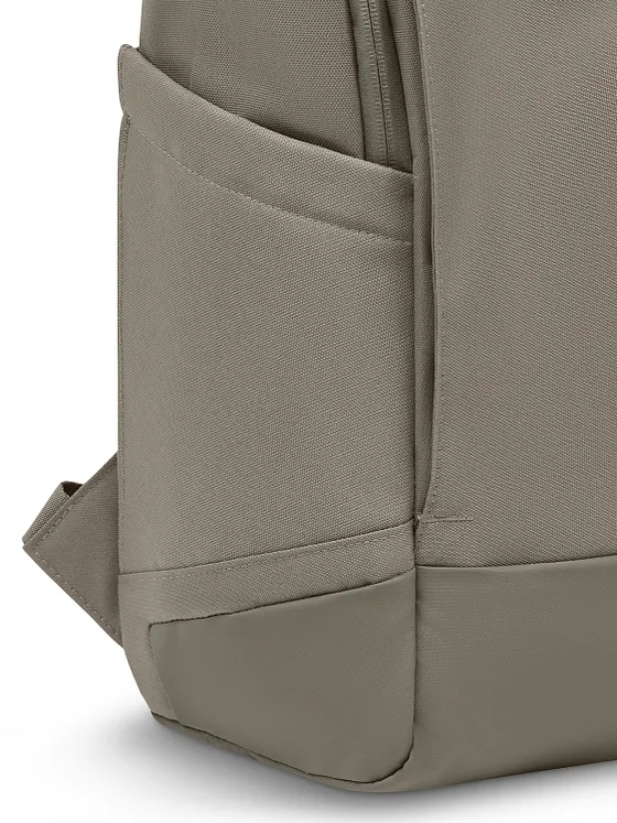Johnny Urban Finn Daypack 43 cm Laptopfack Johnny Urban Finn Daypack 43 cm Laptopfack